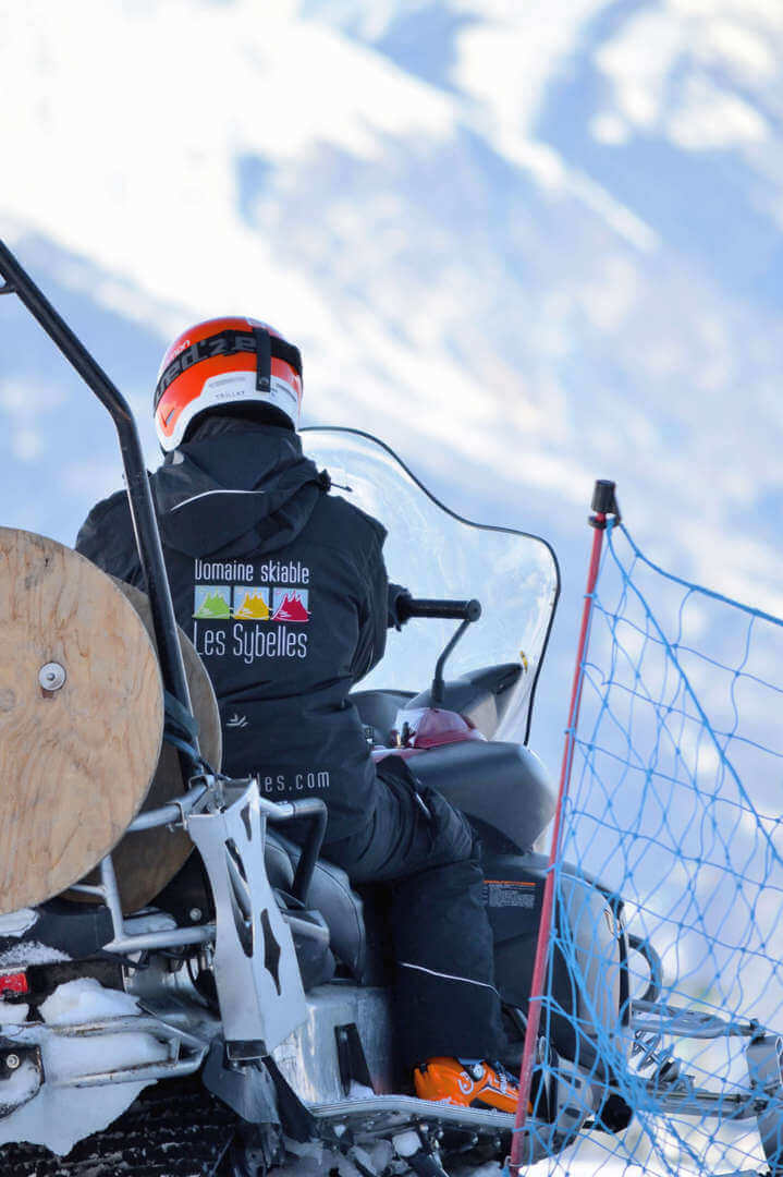 Vêtements SNOWEAR en conditions montagne